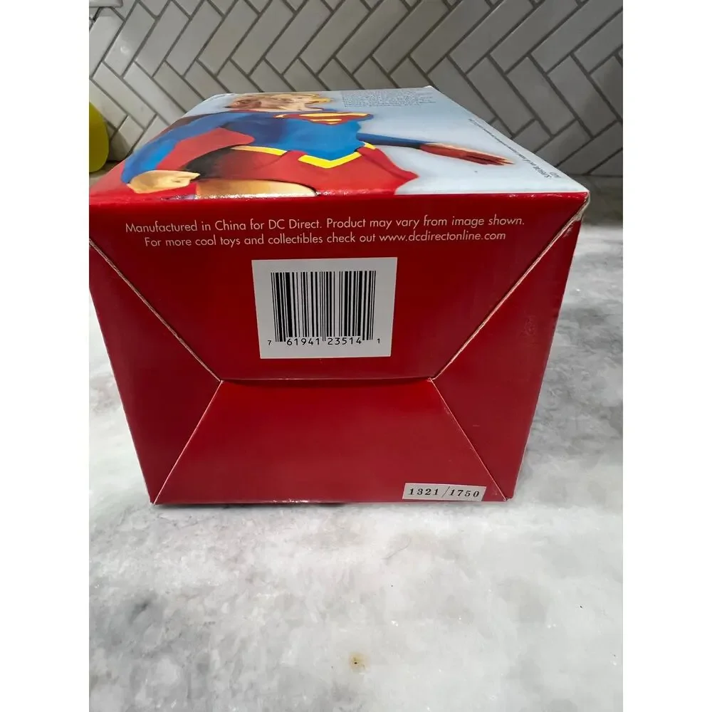 DC Direct Supergirl Limited Edition Porcelain Statue 1321/1750 Gary Frank Boxed